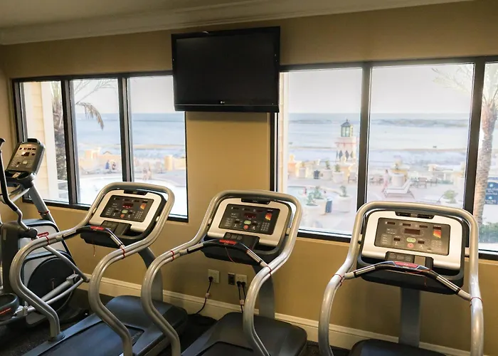 Harbor Suites At Harborwalk Village